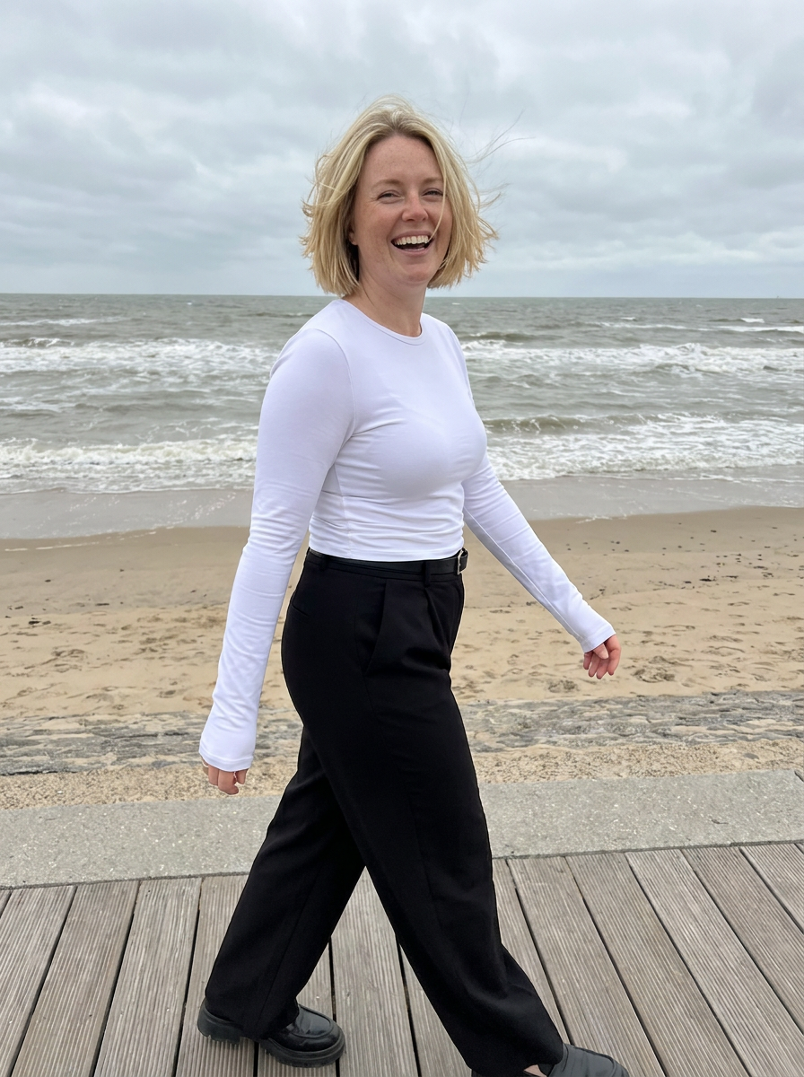 Linnea Long Sleeve Tee – how it looks worn